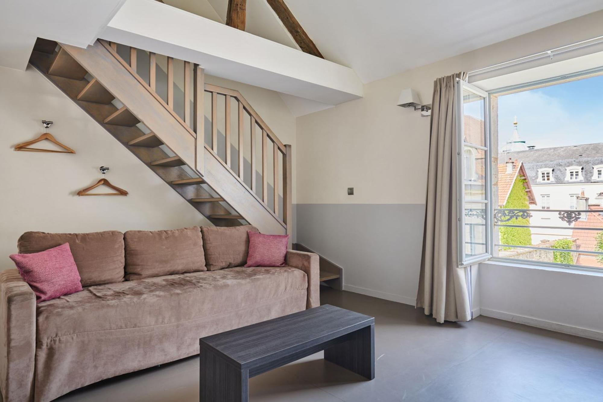 Aparthotel Odalys - Centre Les Cordeliers 4*