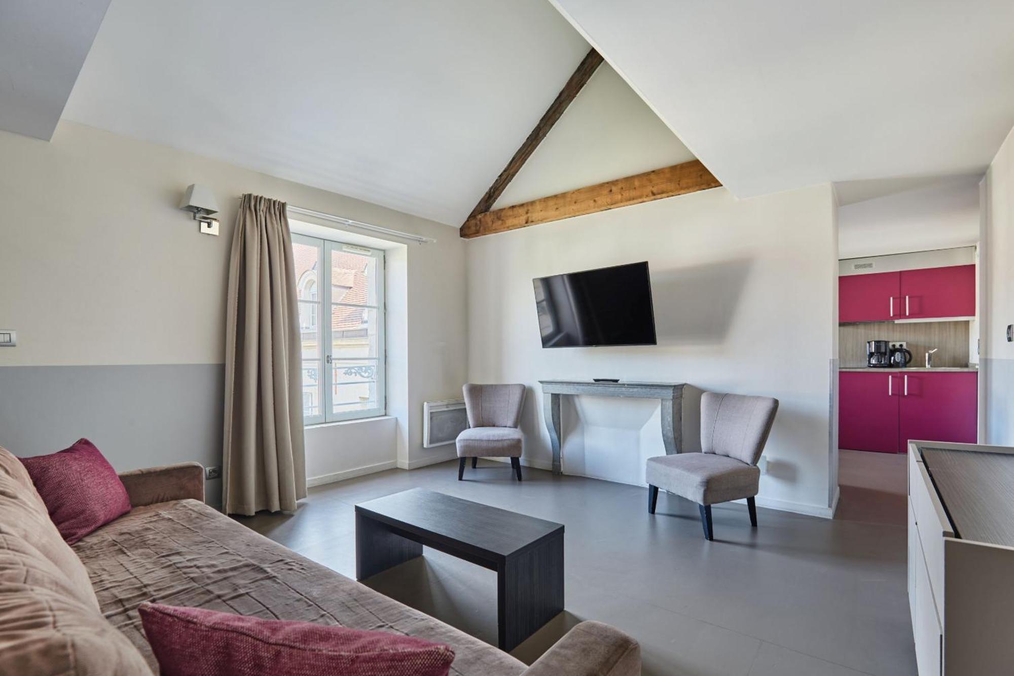 Aparthotel Odalys - Centre Les Cordeliers 4*